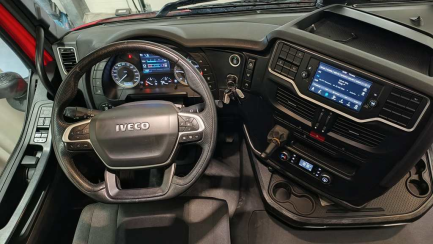 Zdjęcie przedmiotu: Iveco S-Way E6d 18.0t Oświadczenie o utracie DR