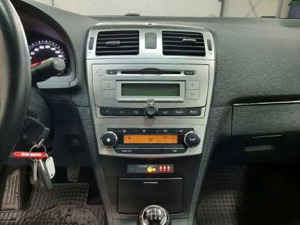 Zdjęcie przedmiotu: Toyota Avensis 2.0 D-4D Active