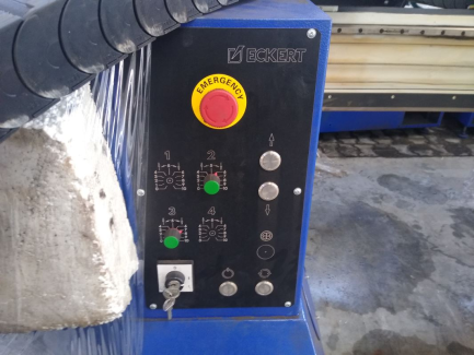 Zdjęcie przedmiotu: Automatic oxygen-plasma cutting machine Eckert Szafir