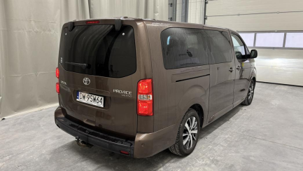 Zdjęcie przedmiotu: Toyota ProAce Verso 2.0 CRD E6.2 2.9t Medium Family S&S Aut.