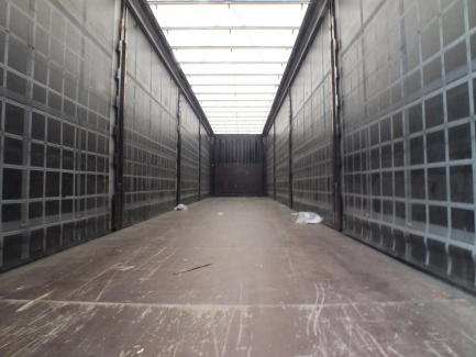 Zdjęcie przedmiotu: KRONE SD curtain semi-trailer