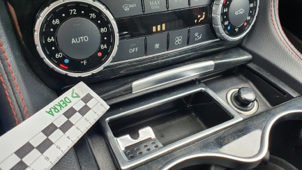 Zdjęcie przedmiotu: Mercedes-benz CLS550 sedan