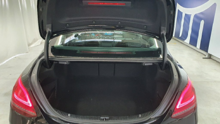 Zdjęcie przedmiotu: MERCEDES C 220 d 4MATIC 9G-TRONIC