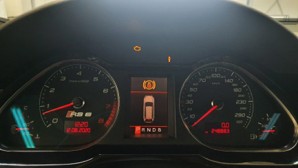 Zdjęcie przedmiotu: Audi Rs6 5.0 FSI Quattro Tiptr.