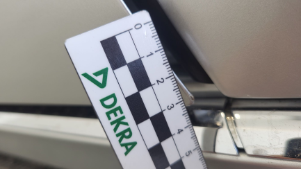 Zdjęcie przedmiotu: Mercedes-benz E 220 d 4-Matic 9G-TRONIC