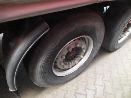 Zdjęcie przedmiotu: AUCTION OF THE DAY KOEGEL SN 24 Curtain trailer