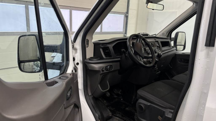 Zdjęcie przedmiotu: FORD/PARTNER TRANSIT 350 2.0 TDCi DPF E6.2 3.5t L5 Ambiente