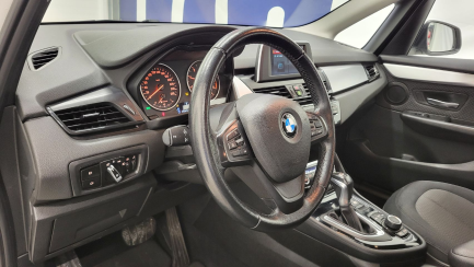 Zdjęcie przedmiotu: BMW 218d Advantage aut