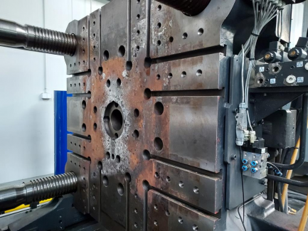 Zdjęcie przedmiotu: HAITIAN JU 5500 II PLUS injection molding machine