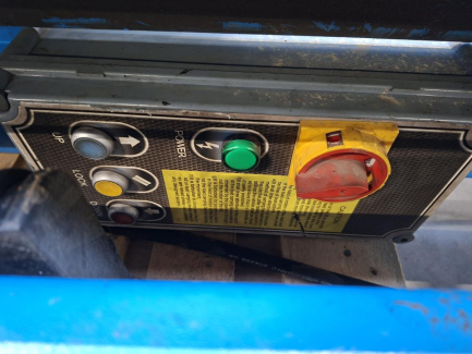 Zdjęcie przedmiotu: BEST PRODUCTS BESTLIFT242DDE Two-Post Lift