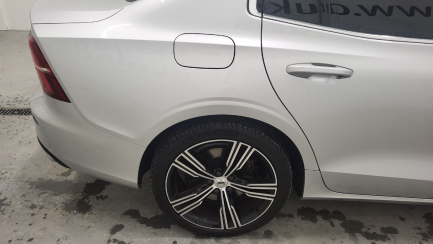 Zdjęcie przedmiotu: Volvo S60 T5 AWD Inscription aut