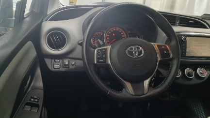 Zdjęcie przedmiotu: Toyota Yaris