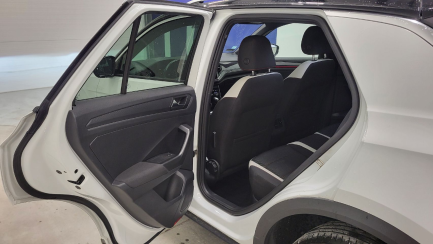 Zdjęcie przedmiotu: Volkswagen T-Roc 1.5 TSI GPF ACT Premium DSG