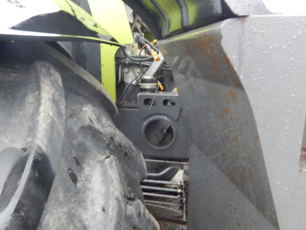 Zdjęcie przedmiotu: Ciągnik rolniczy CLAAS XERION 3800 TRAC VC