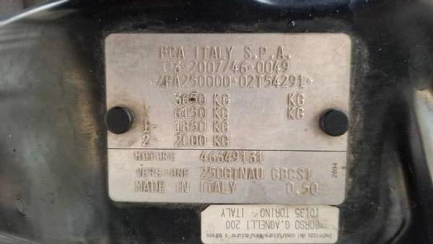 Zdjęcie przedmiotu: LAIKA KOSMO E6d-F 3.5t F510 Alkowa