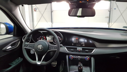 Zdjęcie przedmiotu: ALFA ROMEO GIULIA 2.0 Turbo Veloce Q4 aut