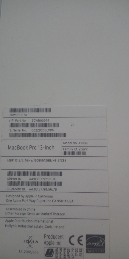 Zdjęcie przedmiotu: Apple MacBook Pro 13-inch with Touch Bar 2.4GHz quad-core 8th generation Intel Core i5 processor, 16GB, 512GB, Space Gray