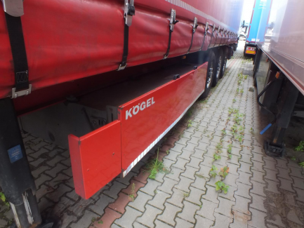 Zdjęcie przedmiotu: KOEGEL SN24 Curtain semi-trailer