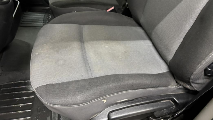 Zdjęcie przedmiotu: Renault Master RWD dCi E5 3.5t L3H3 Pack Clim HD