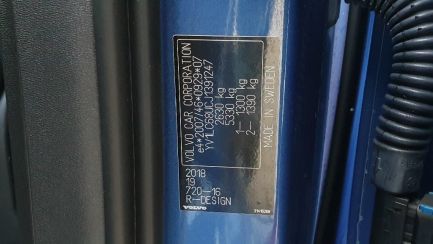 Zdjęcie przedmiotu: Volvo XC90 Kombi XC 90 D5 SCR AWD R-Design