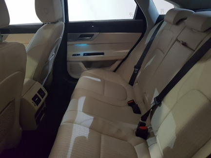 Zdjęcie przedmiotu: Jaguar Xf