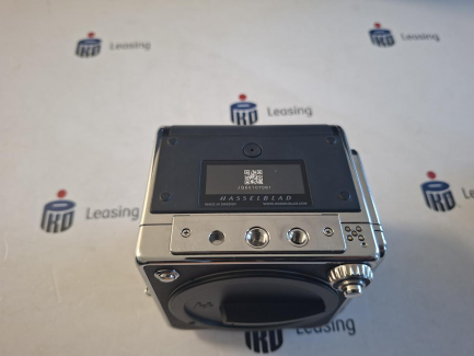 Zdjęcie przedmiotu: Hasselblad 907X 50C CFV II-2 digital camera with Hasselblad 45P/4 lens XCD