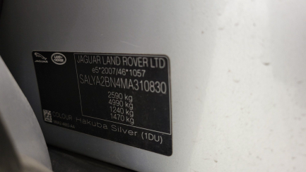 Zdjęcie przedmiotu: Range Rover Velar 2.0 D200 mHEV R-Dynamic S