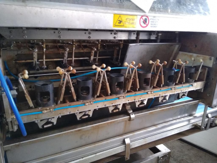 Zdjęcie przedmiotu: Apple peeler PND S.r.l. Fruit Processing Machinery Italy PEELING MACHINE PL6 160 BG