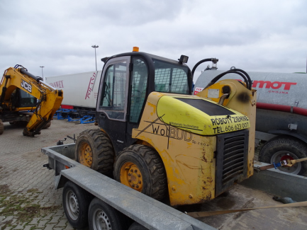 Zdjęcie przedmiotu: Miniładowarka JCB robot 190