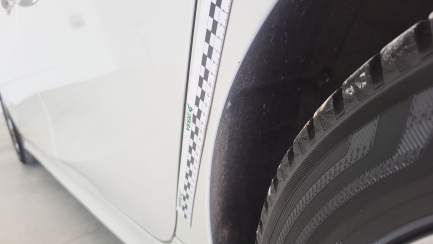 Zdjęcie przedmiotu: BMW 318i Sport Line aut