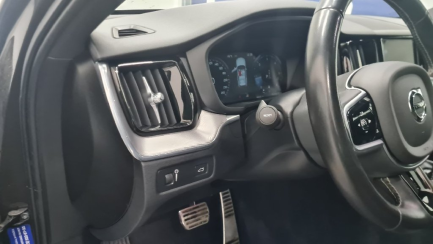 Zdjęcie przedmiotu: Volvo XC60 B4 D AWD R-Design aut