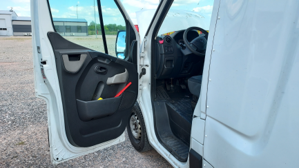 Zdjęcie przedmiotu: Renault Master FWD dCi E6 3.5t L3H1 Pack Clim S&S+E