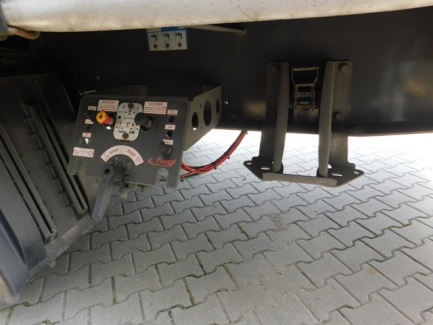 Zdjęcie przedmiotu: FLIEGL SDS Curtain semitrailer