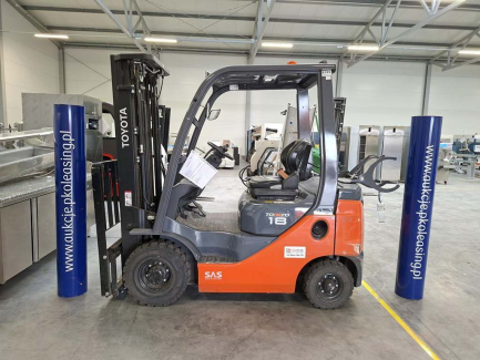 Zdjęcie przedmiotu: Toyota 02-8FGF18 forklift
