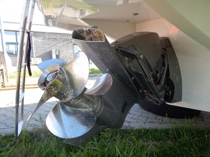 Zdjęcie przedmiotu: Jacht motorowy KEY LARGO 27 EFB