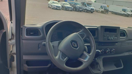 Zdjęcie przedmiotu: Renault Master FWD 2.3 dCi E6d 3.5t L3H3 Pack Clim