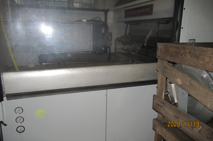 Zdjęcie przedmiotu: SALVAGNINI P2 Performer bending center - a CNC device designed for bending metal sheets up to 2 mm thick.