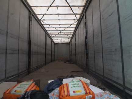 Zdjęcie przedmiotu: FLIEGL SDS 380 Curtain trailer