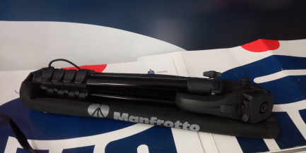 Zdjęcie przedmiotu: PANASONIC LUMIX DMC-GX8 digital camera + Panasonic Lumix G 25mm f1.7 lens + Qudralite Stroboss 36 Olympus / Panasonic + Tripod Manfrotto Compact Action