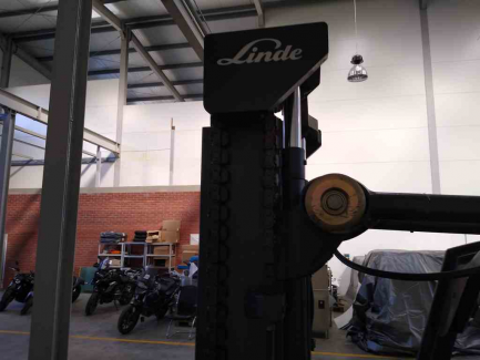Zdjęcie przedmiotu: Electric pallet truck FENWICK-LINDE E16PH-01