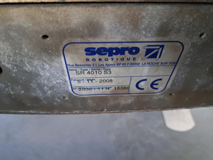 Zdjęcie przedmiotu: SEPRO SR 4010 S3 linear robot designed to work with an injection molding machine