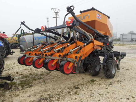 Zdjęcie przedmiotu: Agregat uprawowo siewny do uprawy bezorkowej Mzuri PRO-TIL3T