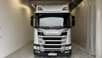 Zdjęcie przedmiotu: SCANIA R450 E6 20.1t LA 4x2 EB Highline