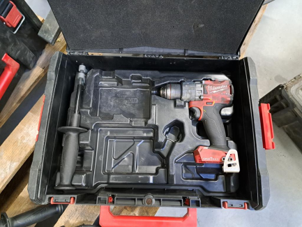 Zdjęcie przedmiotu: Workshop equipment set