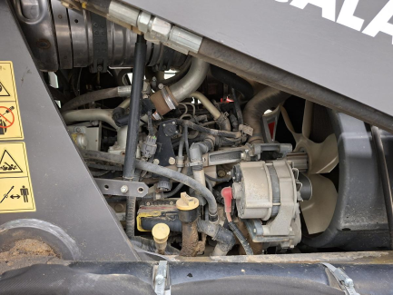 Zdjęcie przedmiotu: Koparko-ładowarka MECALAC TLB 870