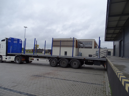 Zdjęcie przedmiotu: ZASŁAW D-651A platform semitrailer