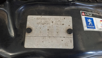 Zdjęcie przedmiotu: Peugeot Boxer 2.0 BlueHDi E6 3.5t L3H2