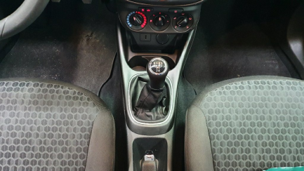 Zdjęcie przedmiotu: Opel CORSA-E Hatchback