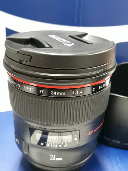 Zdjęcie przedmiotu: CANON 24 F1.4 EF L II USM lens