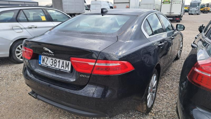 Zdjęcie przedmiotu: Jaguar Xe 2.0 Diesel E6 Pure Aut.